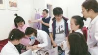 2017/10/19 蔡博士獲邀至重慶「華美整形美容醫院」技術指導GPS療法